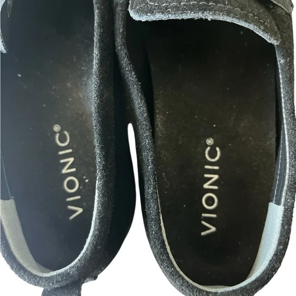 VIONIC Black Suede Leather Comfort Slip-on Loafers Women’s Size 7 - Picture 7 of 9